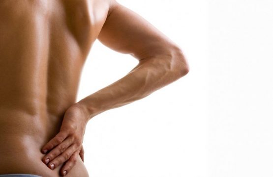 Защемление нерва в спине: симптомы и лечение