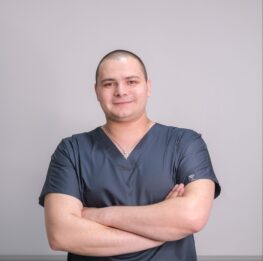 Виктор Николаевич Мурга – массажист